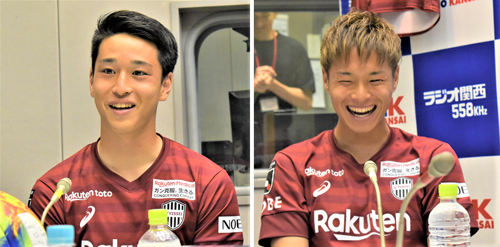 公開収録の場では笑みもこぼれた小林友希（写真左）と藤谷壮（写真右）（写真：ラジオ関西）