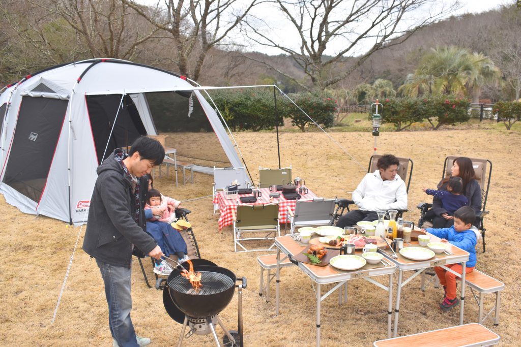 本格的なキャンプが楽しめる「ネスタ・ネイチャー・キャンプフィールド」（写真提供：ネスタリゾート神戸）