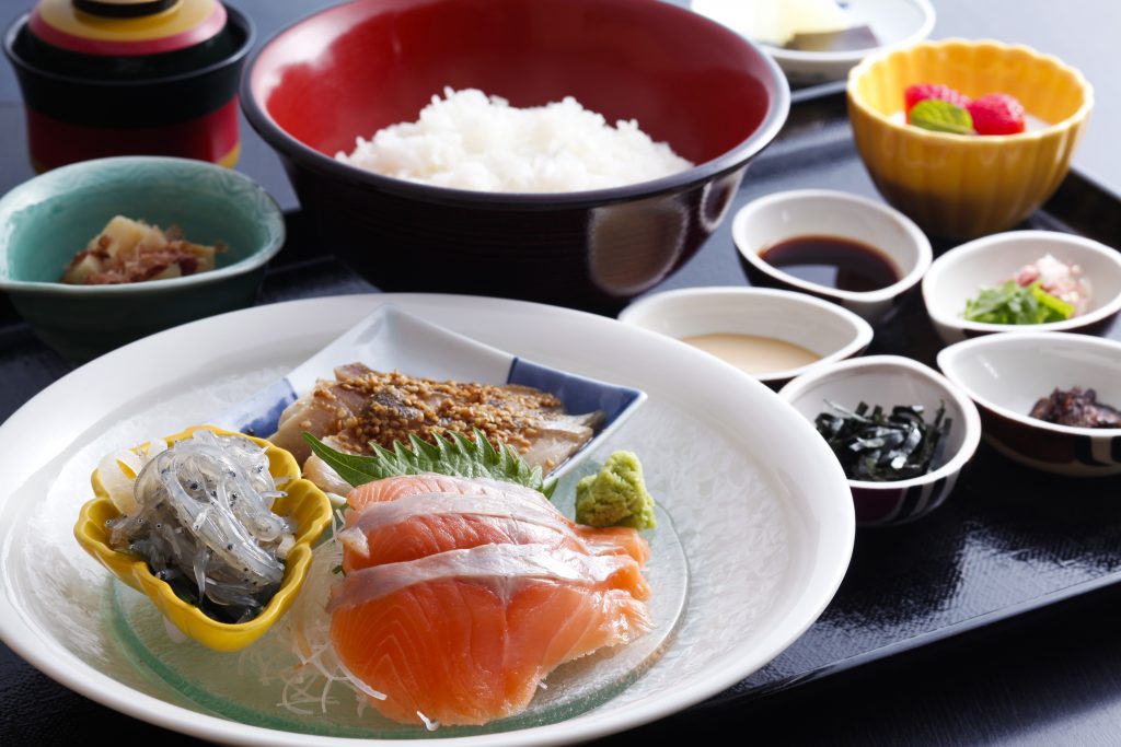 『淡路島三食膳』