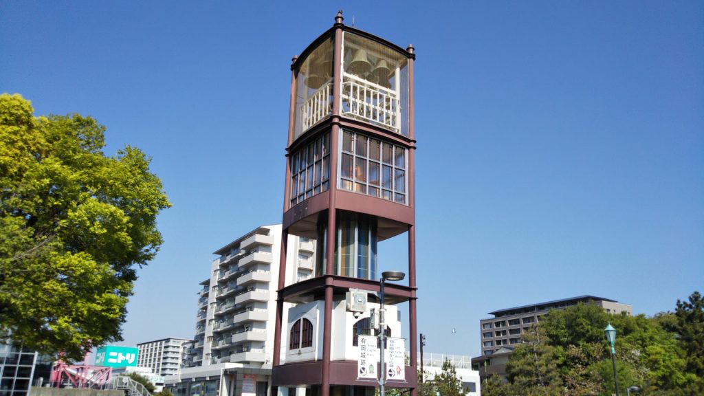 JR伊丹駅「フランドル（カリヨン）の鐘」