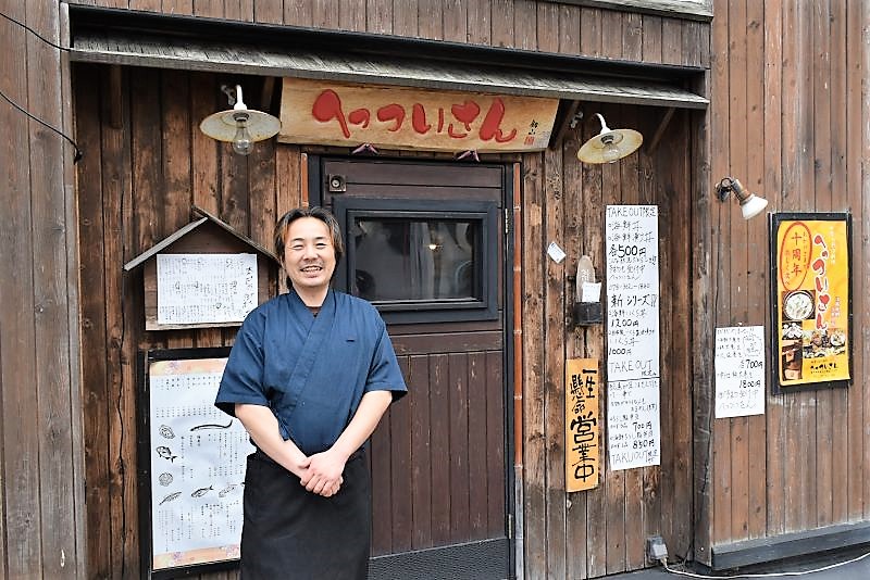 「へっついさん」店主の伊藤拓さん。11年お店を続けられた理由は「お客様や家族が支えてくれたおかげ」