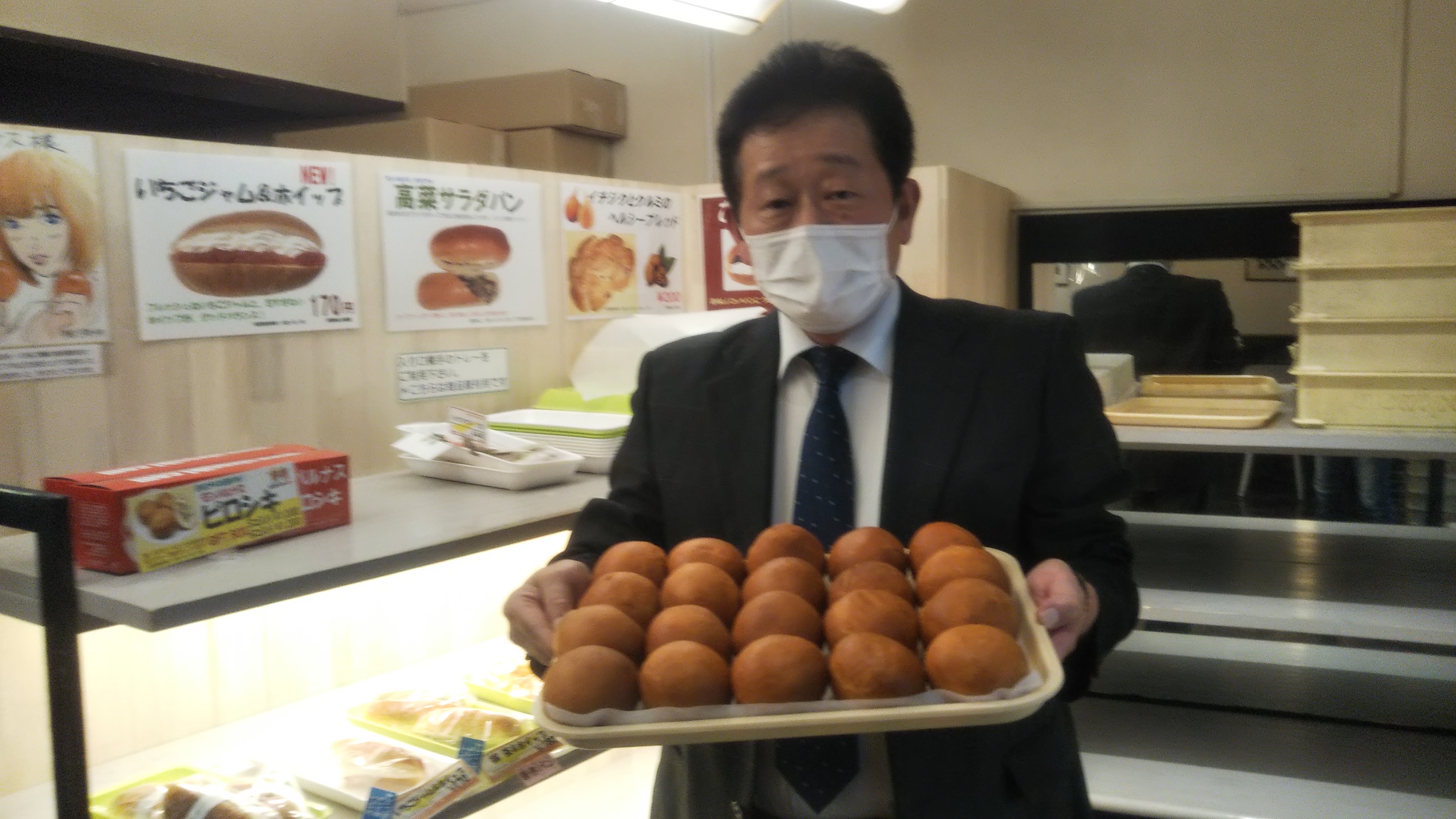 モスクワの味 モンパルナス ウチのピロシキは不滅です 3月31日閉店 阪神尼崎駅から豊中へ移転 ラジトピ ラジオ関西トピックス