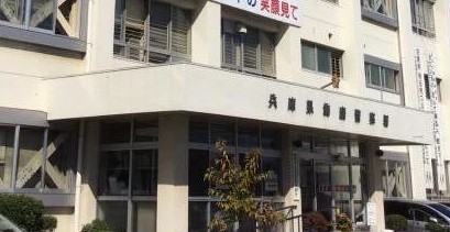 飾磨警察署（兵庫県姫路市）は生徒どうしのトラブルの有無、犯行経緯を調べる