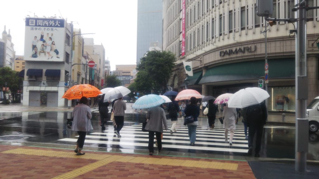 雨の神戸・元町