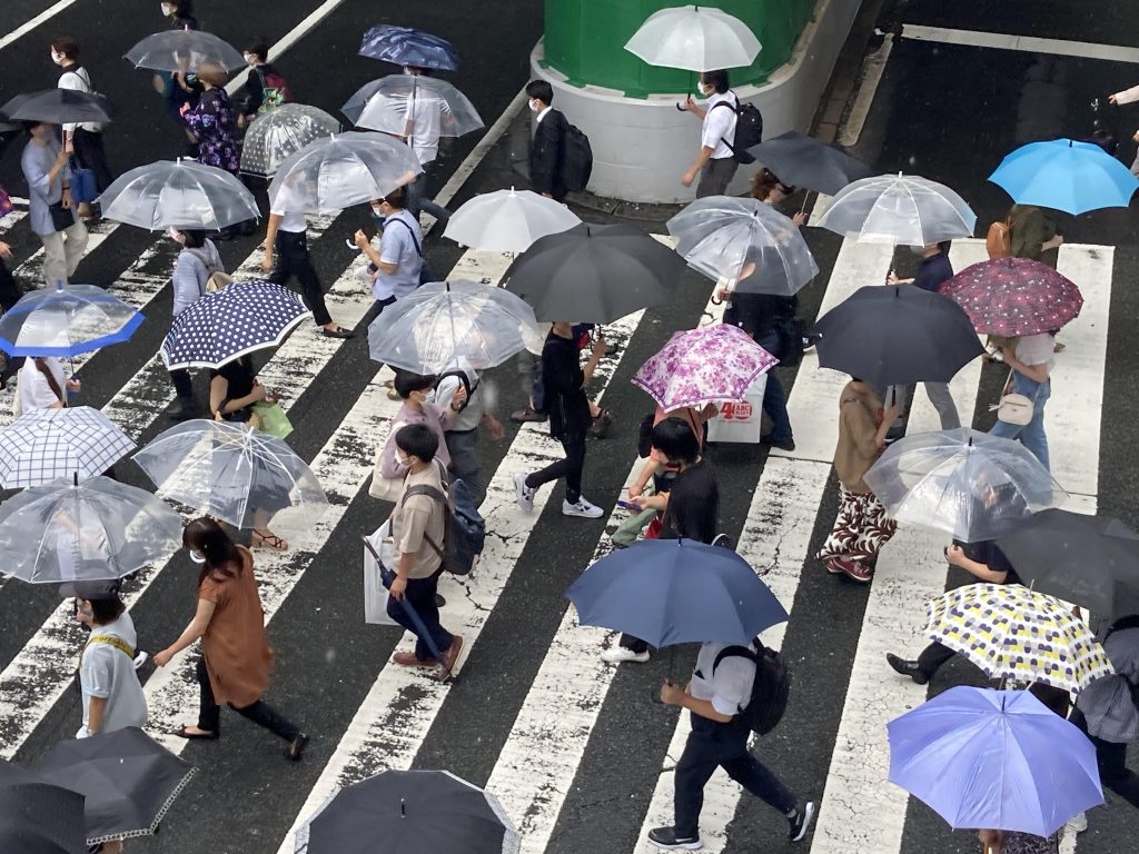 近畿では雨が降ったり止んだりという傾向も（大阪市内）