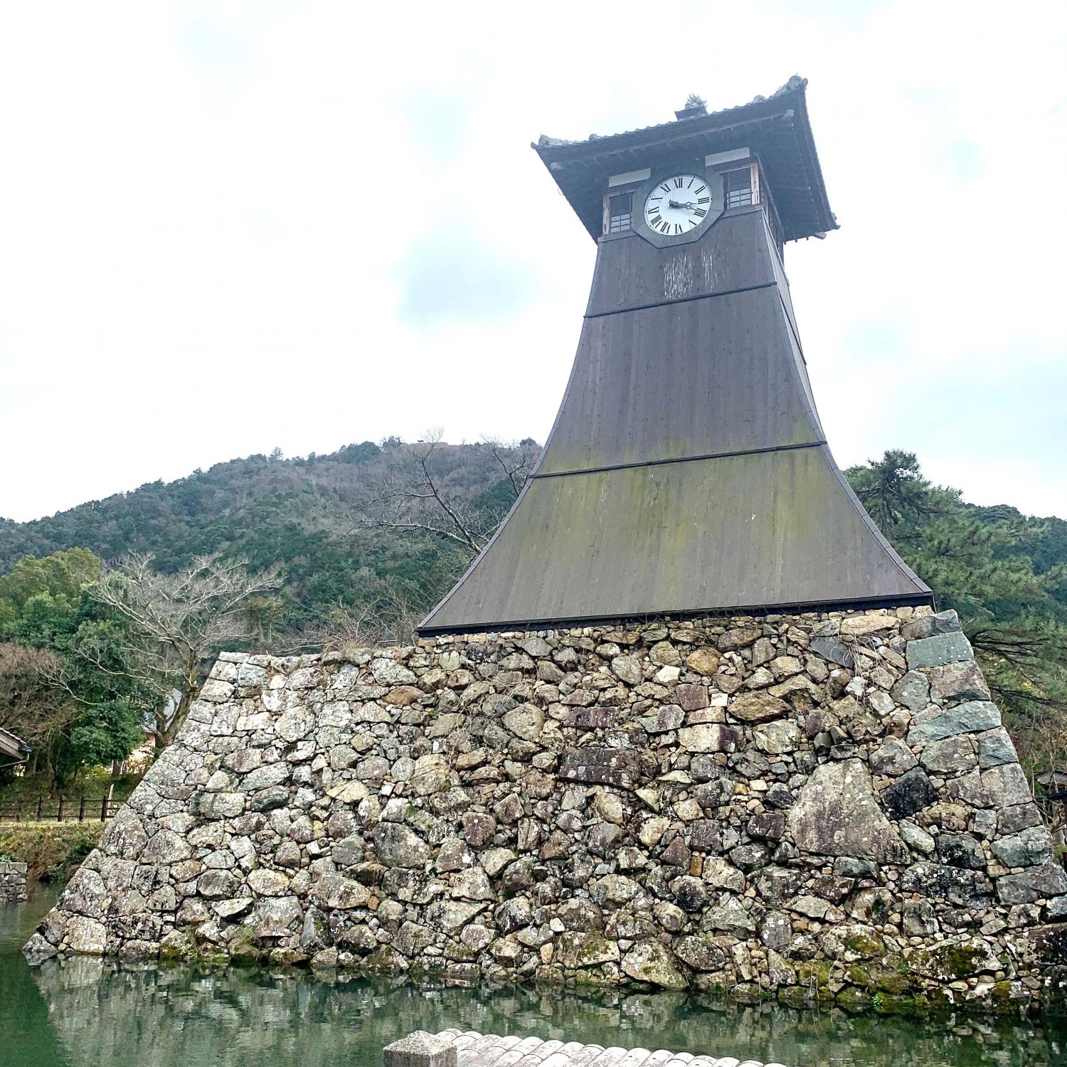 9月8日 いずし時の記念日 制定の経緯 時計台 辰鼓楼 は 日本最古ではなかった 調査担当者 猫にしか言えない時期が ラジトピ ラジオ関西トピックス