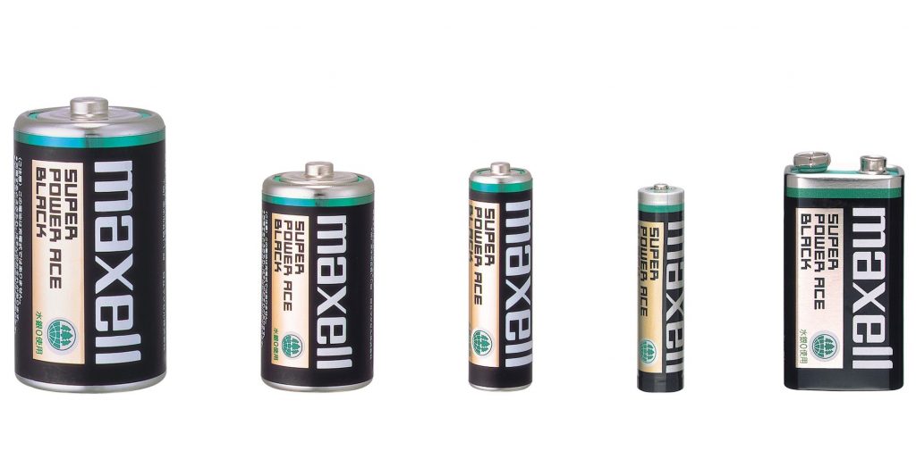マクセル株式会社が販売する、マンガン乾電池。