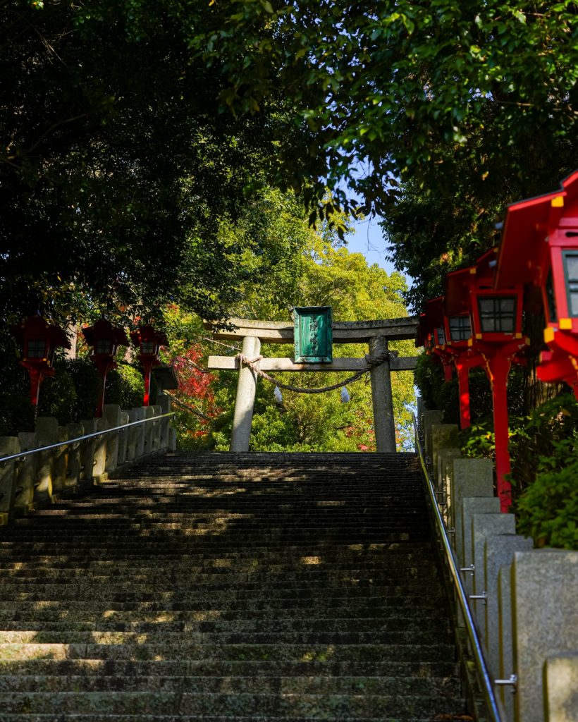 多井畑厄除八幡宮