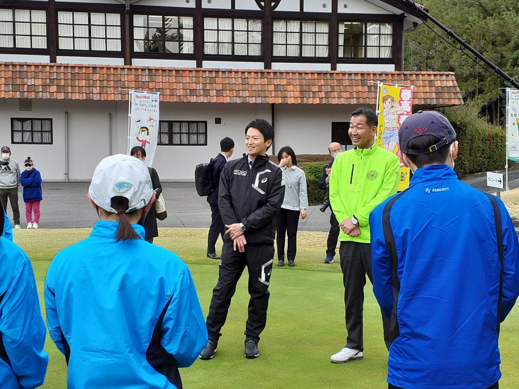 斎藤知事(左）と仲田・三木市長