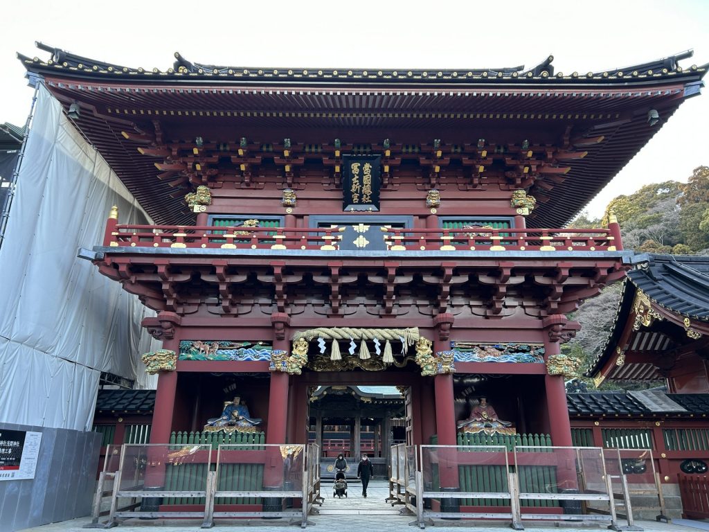 神部神社・浅間神社の楼門