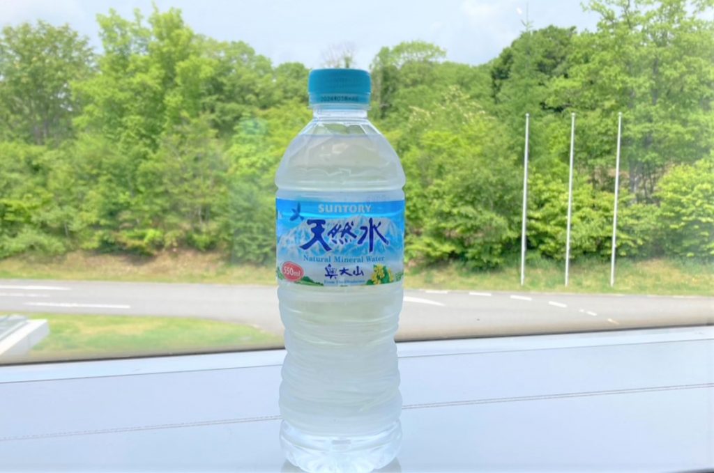 関西でよく見かける「サントリー天然水 奥大山」