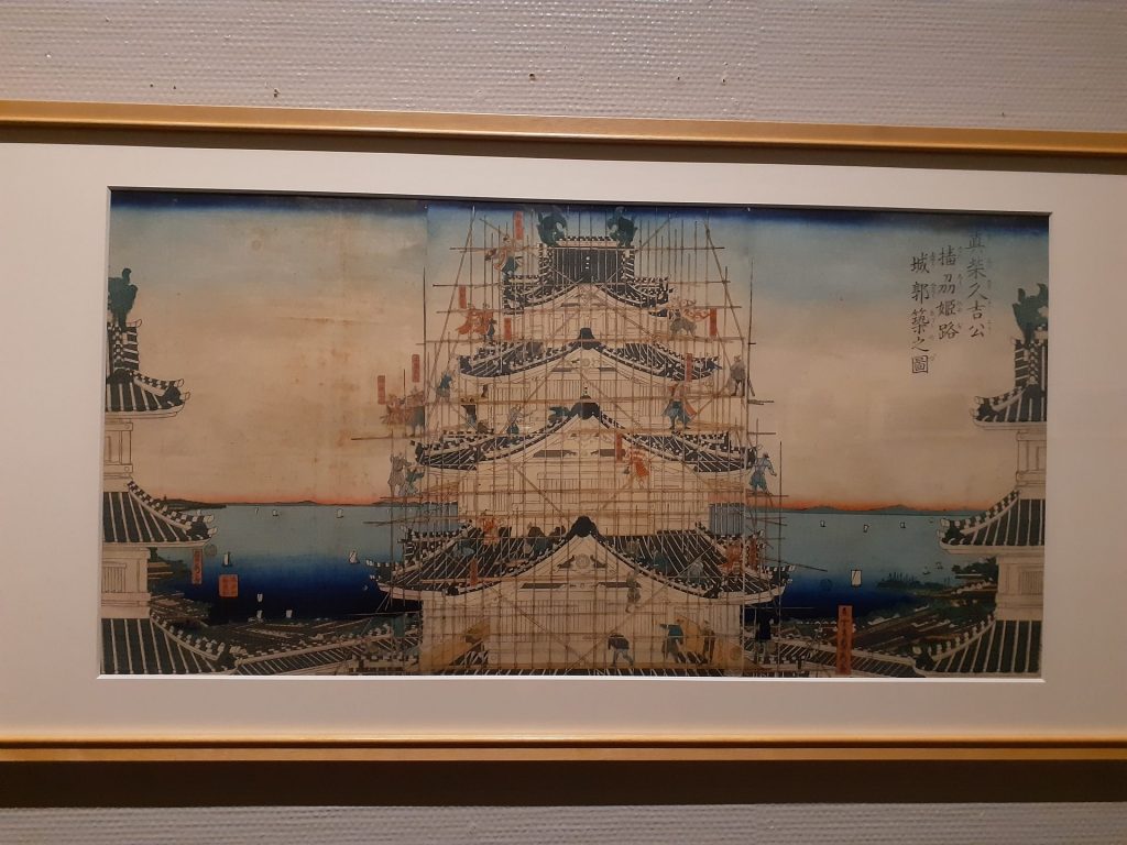 歌川貞秀「真柴久吉公播州姫路城郭築之図」　大判錦絵三枚続　文久2(1862)年