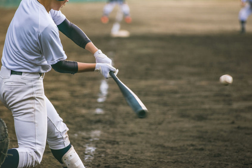 夏の高校野球・兵庫大会は大会第14日目の23日、姫路市のウインク球場と明石市のトーカロ球場で準々決勝4試合が行われた。