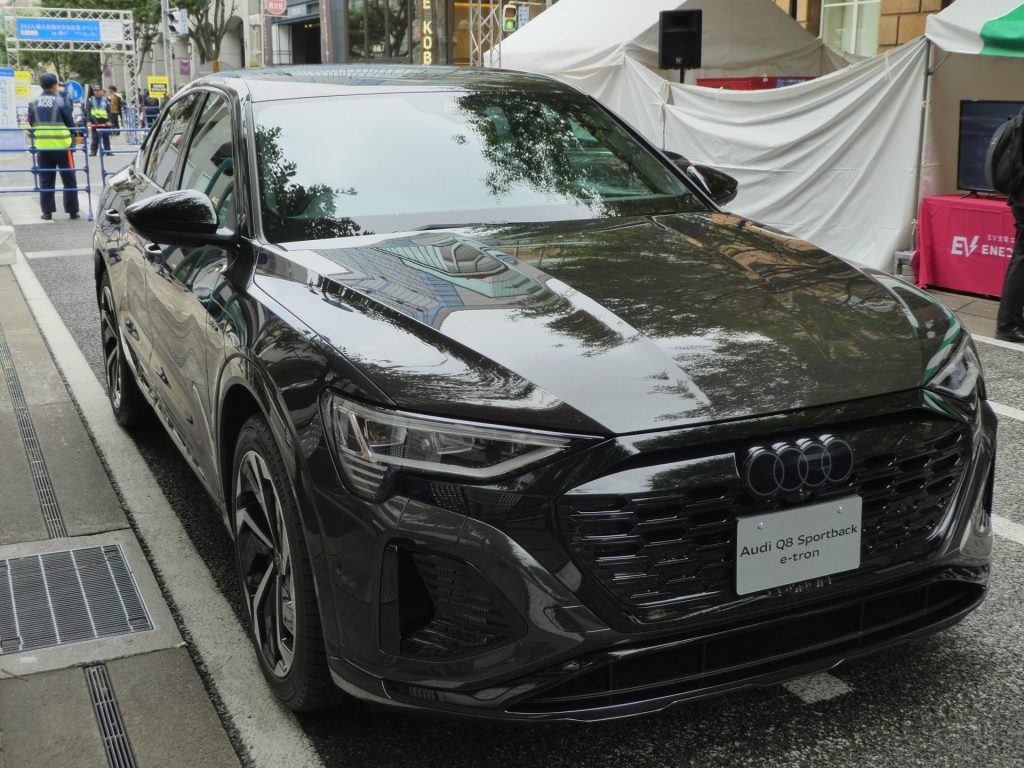 Audi Q8 Sportback e-tron