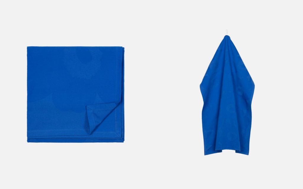 テーブルクロス（38500円）とキッチンタオル（3850円）