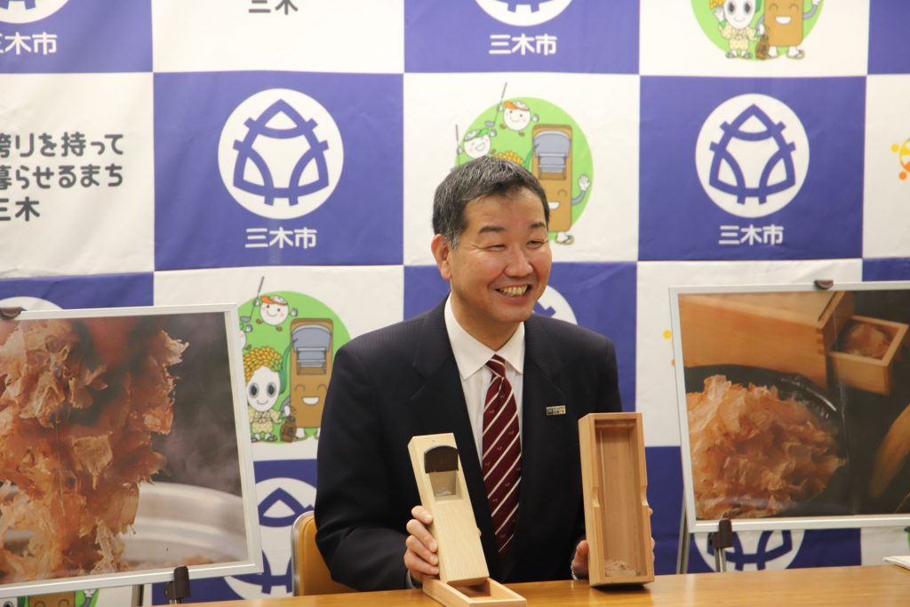 大工道具で名高い「三木金物」の鰹節削り器（提供：兵庫県）