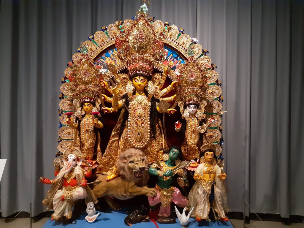 ヒンドゥーの神々と人の交流を体感 特別展「交感する神と人―ヒンドゥー 