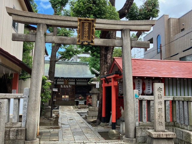 ④神社　１９７６