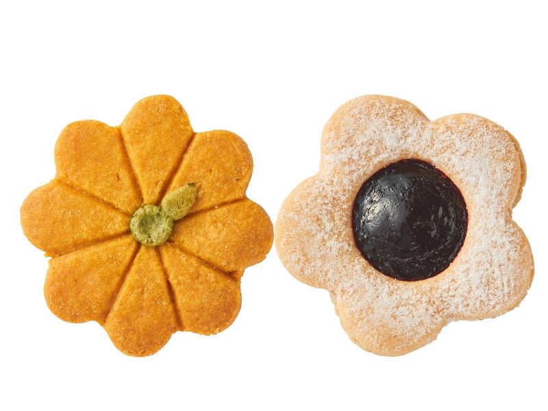 左から「栗カボチャクッキー」「アドベリージャムクッキー」