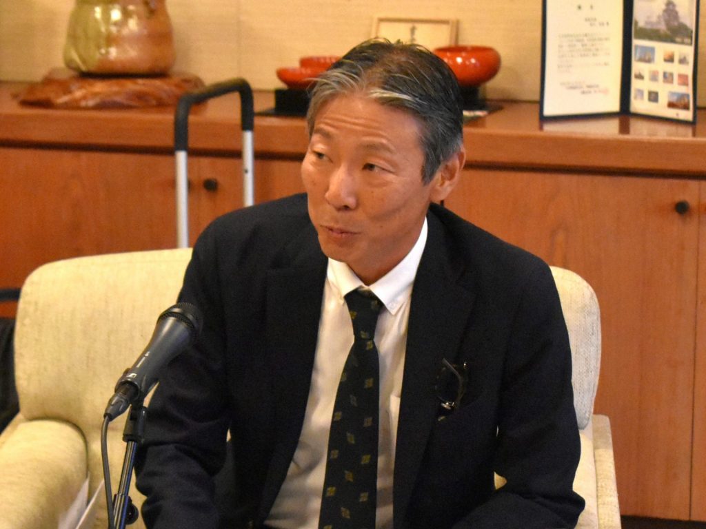 神戸新聞社執行役員で姫路本社代表の鑛隆志氏