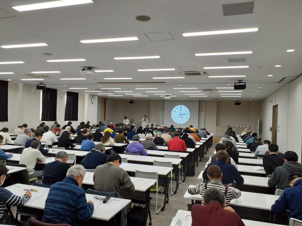 兵庫学検定　試験の様子（兵庫県立兵庫津ミュージアム）