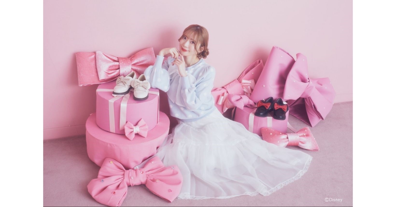 履き方は3通り！ YouTuber・あいにゃん氏デザイン「ミニーマウス