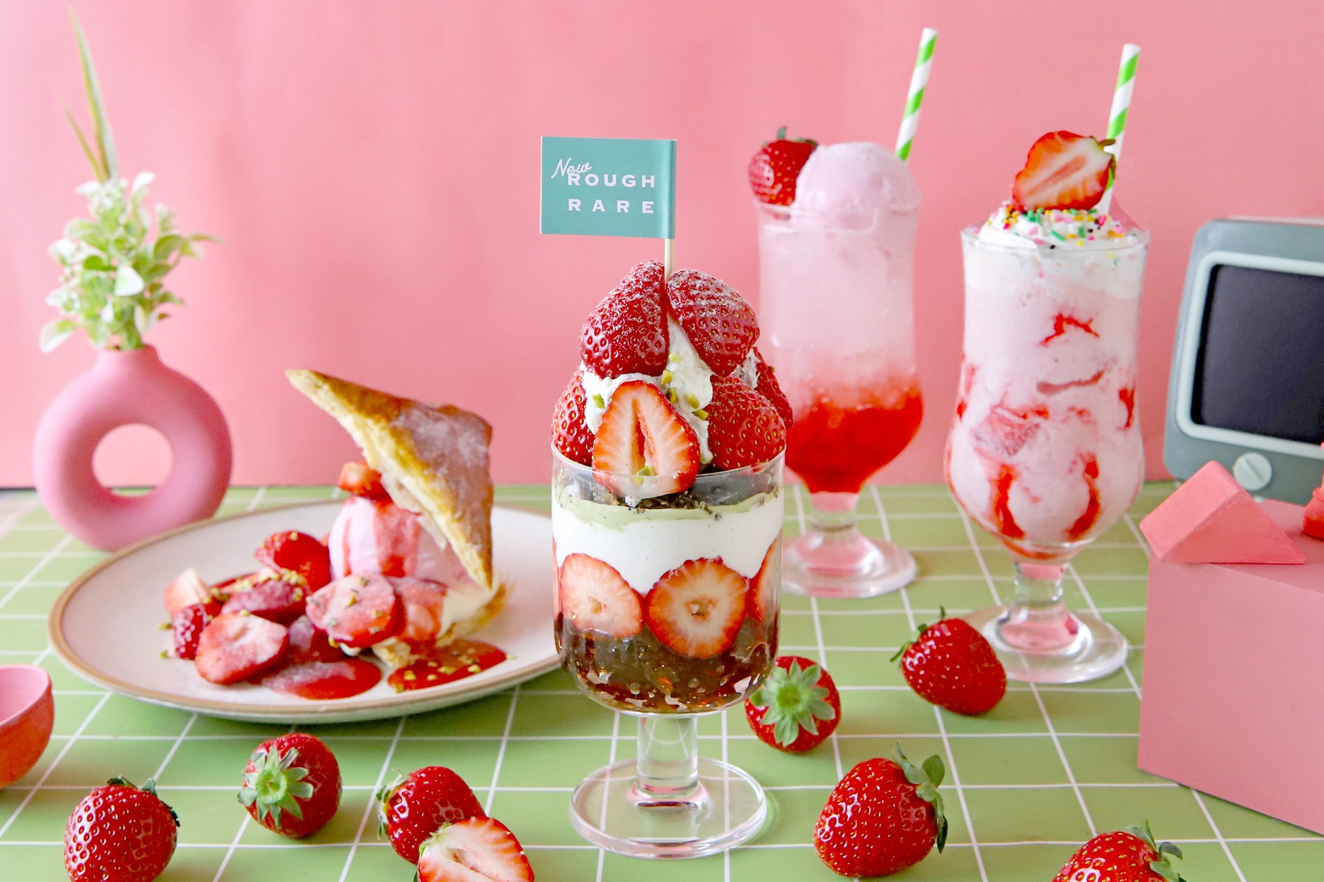 神戸・旧居留地のカフェにいちごスイーツ＆ドリンク登場！ 5日から