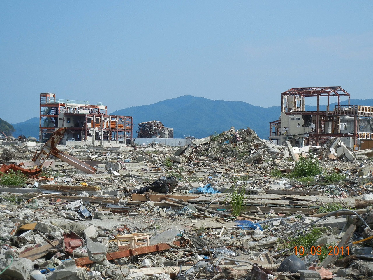 写真集　日本の自然災害　東日本大震災襲来 写真集 日本の自然災害 ー津波による原発事故も収録ー 東日本