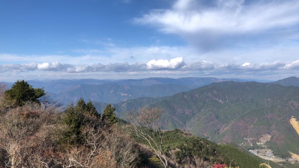 霊峰・笠形山の山頂からの風景（画像提供：市川町）