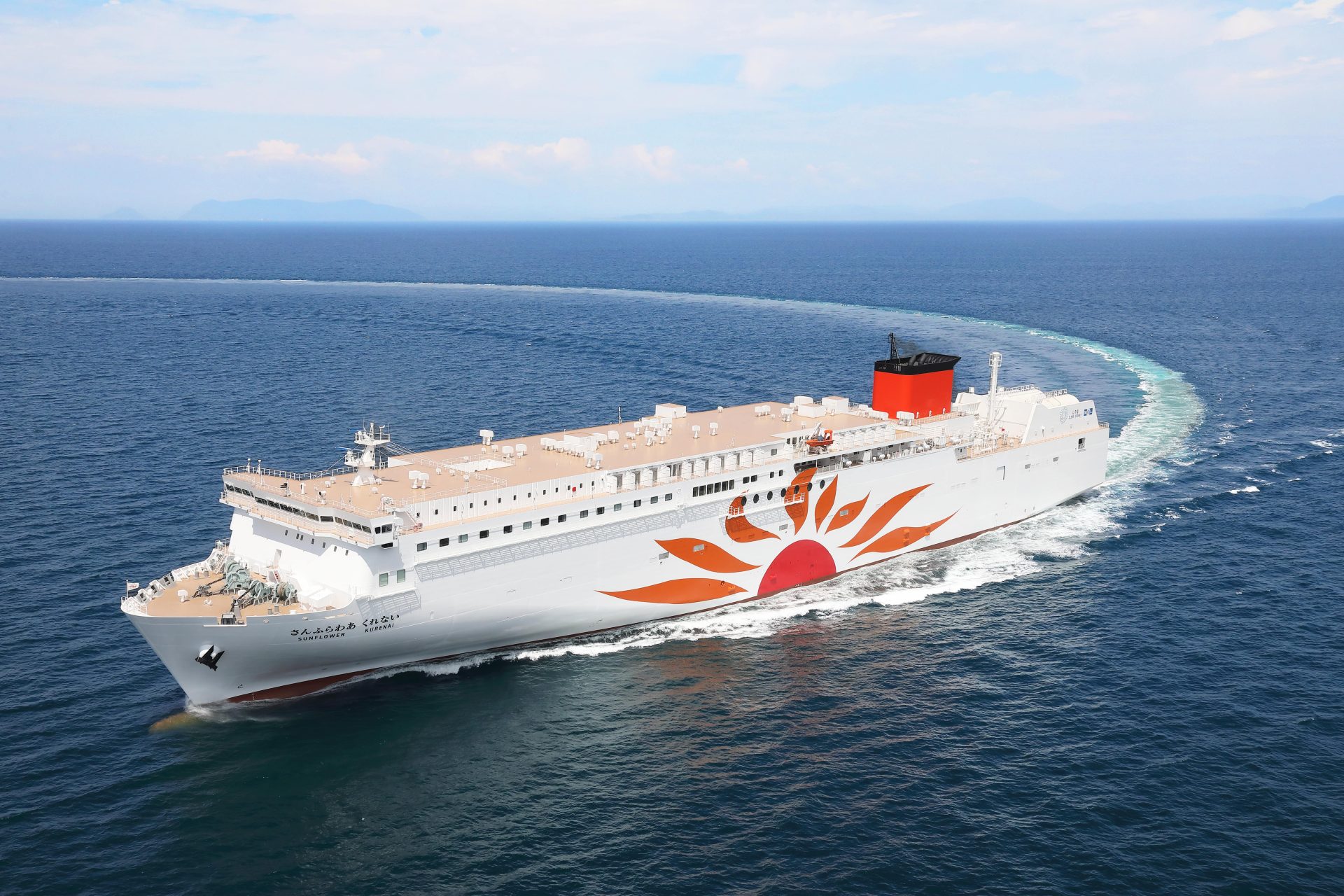 大阪～別府を結ぶ新造船『さんふらわあ くれない・むらさき』 マイスタイルを楽しむ船旅の魅力とは | ラジトピ ラジオ関西トピックス