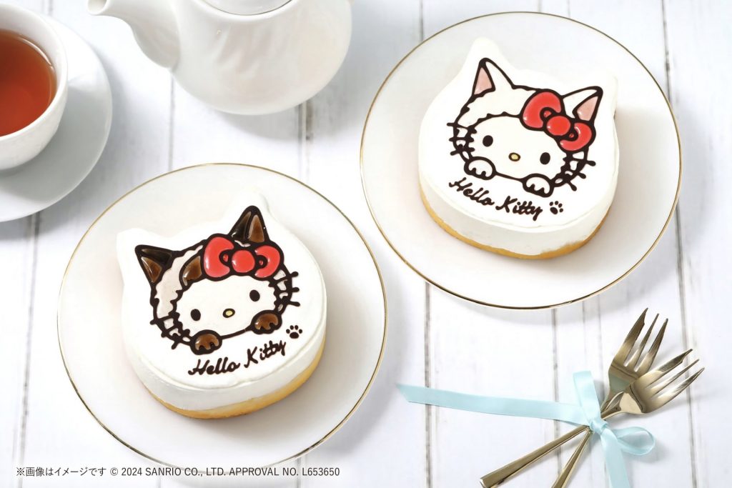 「ねこねこ×ハローキティ イラストケーキ」シャムねこ・白ねこ（各3800円）(C)2024 SANRIO CO., LTD. APPROVAL NO. L653650