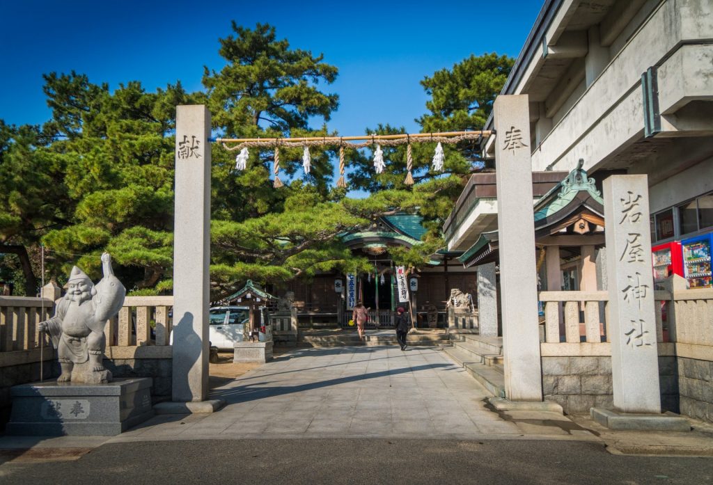 岩屋神社　提供：（一社）明石観光協会