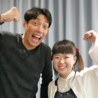 左から落語家の桂團治郎さん、パーソナリティの桂米舞（かつら・まいまい）