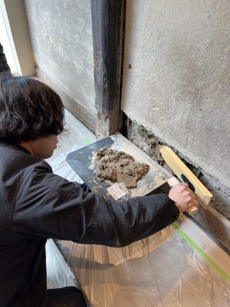 改装作業の様子　提供：TORO