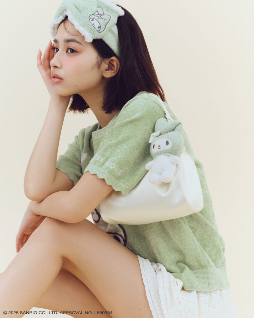 「ヘアターバン」（4400円）(C) '25 SANRIO CO., LTD. APPR. NO. L660334