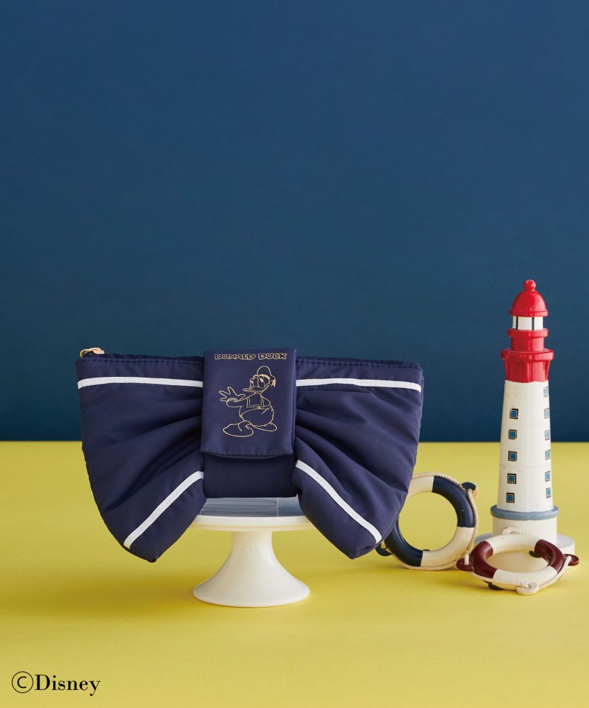 「Donald Duck リボンポーチ」（4950円）