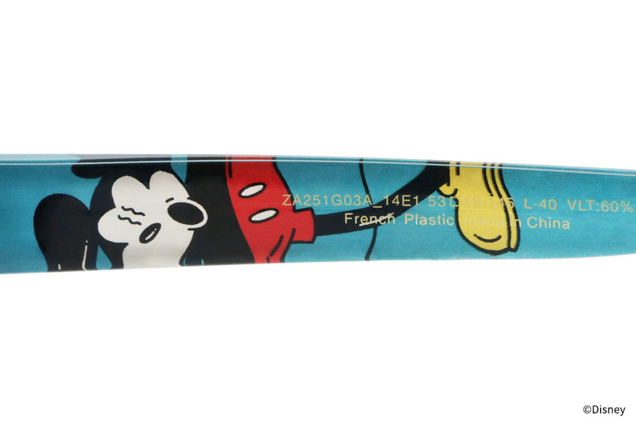 ミッキーの全身がデザインされている