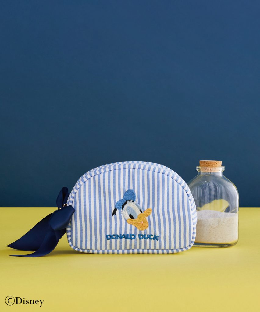 「Donald Duck ラウンドポーチ」（4950円）