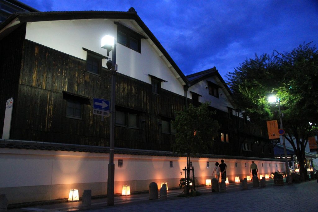 白く濁った「濁り酒」ではない「澄み酒」が生み出された兵庫・伊丹。歴史を感じさせる街並みが残る（画像提供：阪神北県民局）