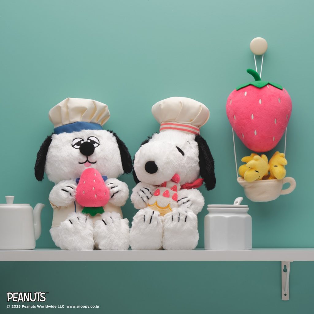 「ぬいぐるみ」（各5500円）(C) 2025 Peanuts