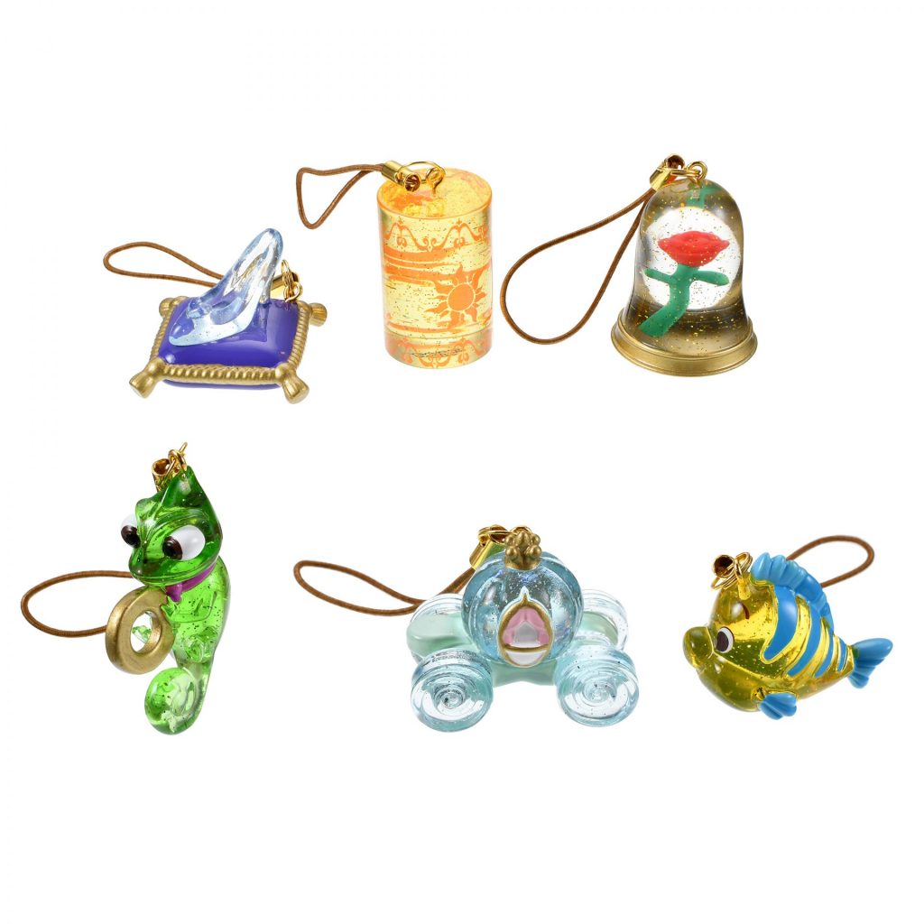 「フランダー、パスカル シークレットストラップ」（各900円）(C)Disney