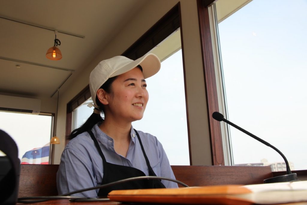 「タイのおうちごはん aroina」のオーナー、山本愛さん