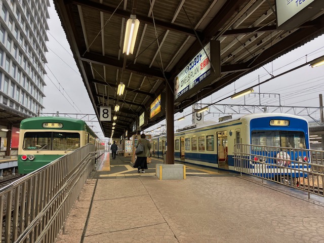 （①	９６１３　三島駅ホーム