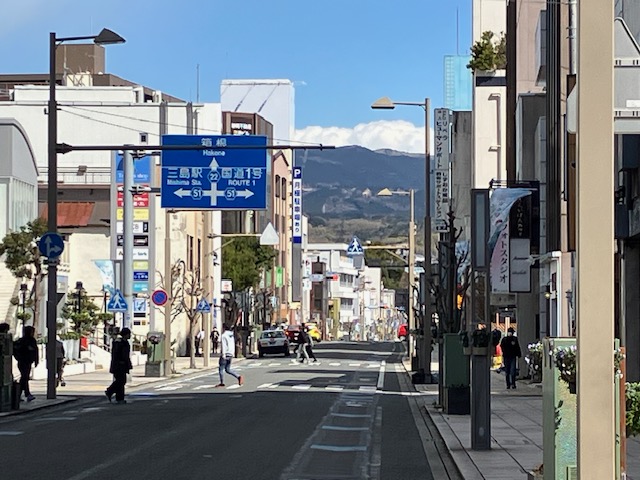 ９７３２　三島大通り