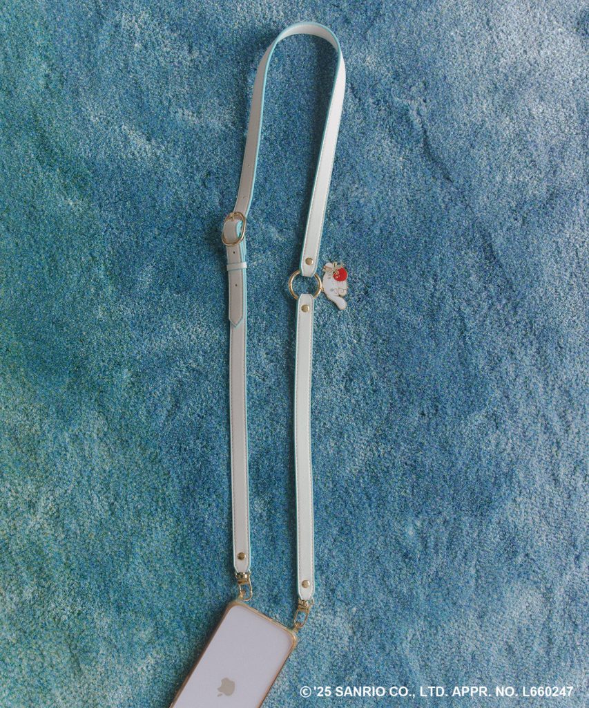 VIS【シナモロール】VIS別注マルチスマホスショルダー・ストラップ（2937円）