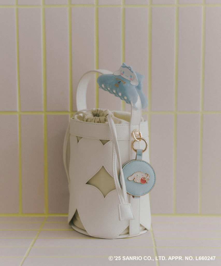 「シナモロール×VIS」初コラボ！人気の「ハートカットバッグ」など全12アイテムが登場