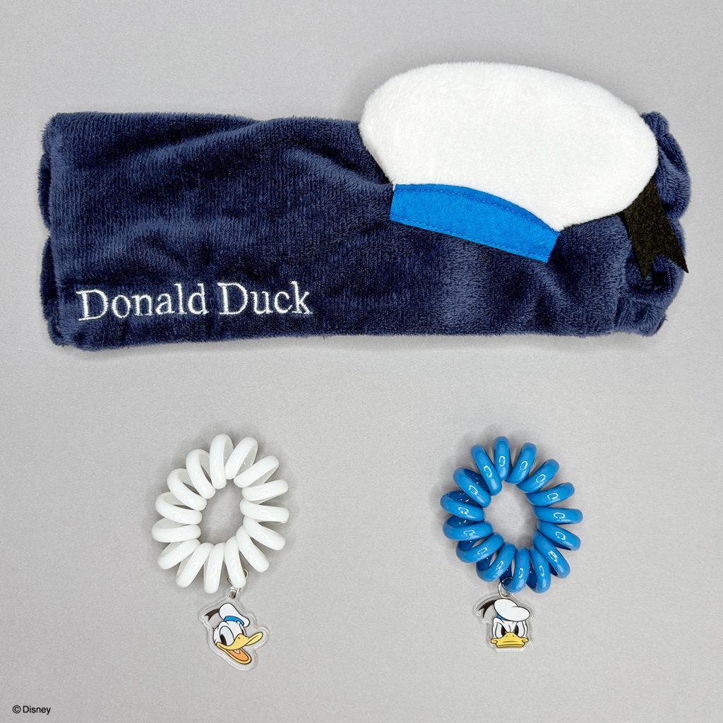 超可愛い新品未使用✳︎ズニ族✳︎ドナルドダック✳︎ブローチxペンダントヘッド2Way ネックポーチ WDプラがまぐち ディズニー ドナルドダック エスケイ