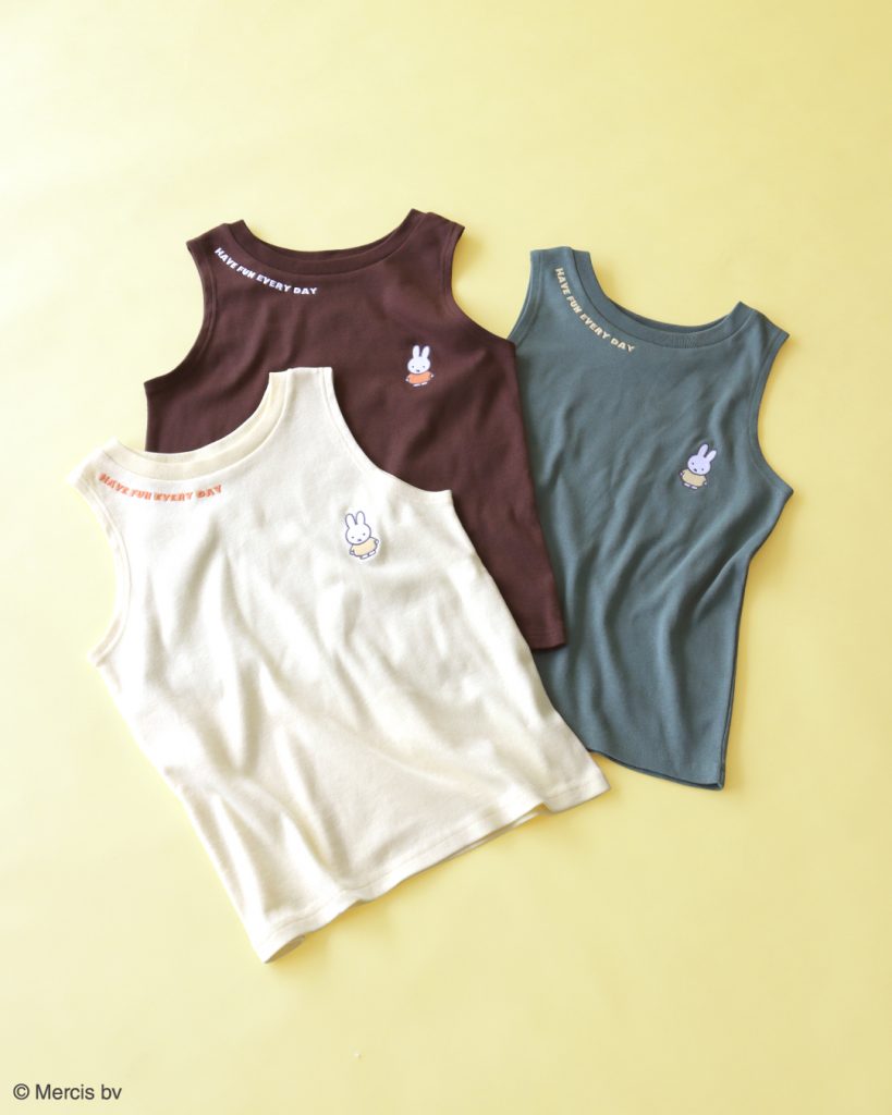 「miffy/ワンポイント刺しゅうタンクトップ」（カラー：Khaki/Brown　2990円）