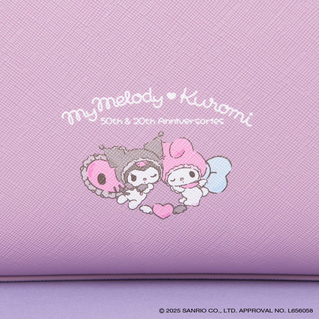 背面にオリジナルの「マイメロディ」と「クロミ」のアートがプリントされている。