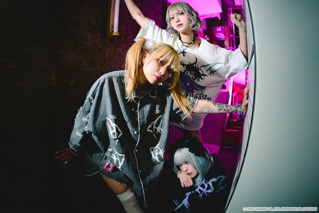 小悪魔をコンセプトとした7人組アイドルグループ「AVAM」の月深乃絢氏を着用モデルに起用